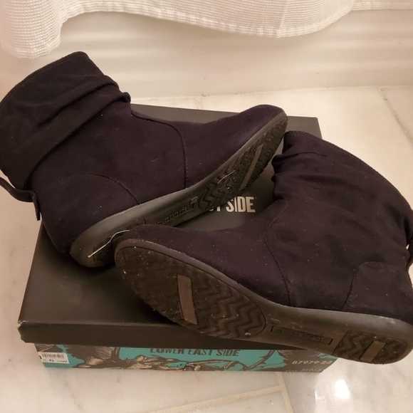 EUC Lower East Side Black Faux Suede Booties - Picture 6 of 8